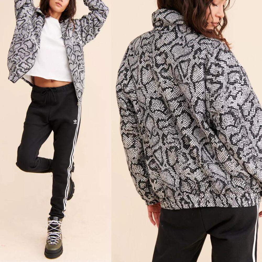 Urban Outfitters | Nathan Animal Print Black White Reptile Snakeskin Puff Jacket